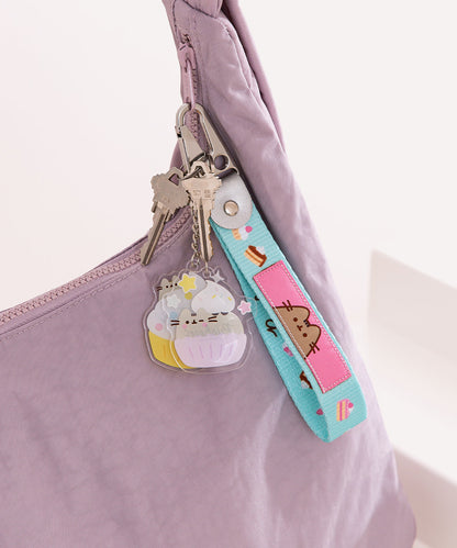 Pusheen Cupcake Keystrap